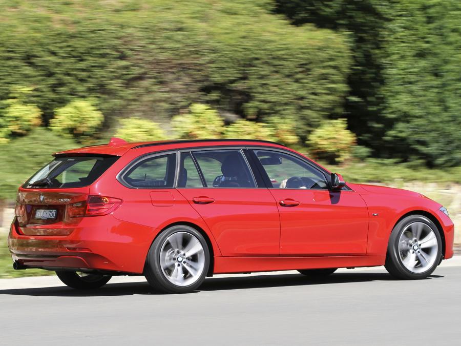  BMW 320i Touring Sport Line 2013 года  (AU) (фото 4 из 9)